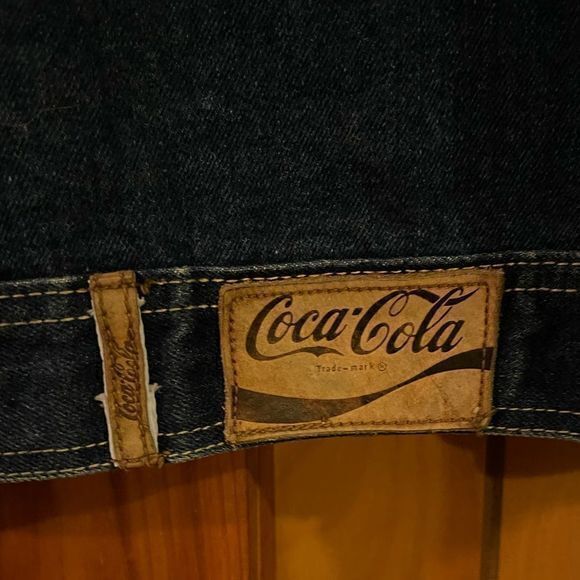 Vintage Coca Cola Denim Jeans Jacket Dark Wash Long Sleeve Collared Size Medium - Picture 6 of 6